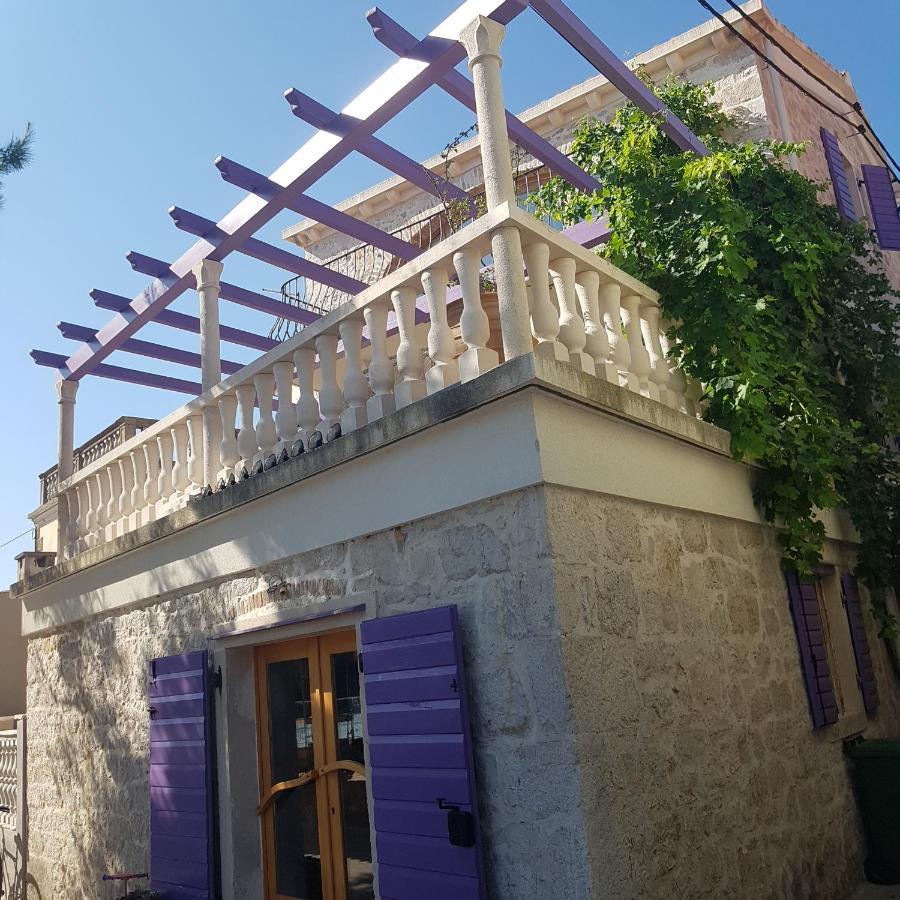 Apartament Jardin Kapetanova Kuca Veli Iž Zewnętrze zdjęcie