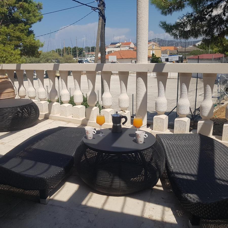 Apartament Jardin Kapetanova Kuca Veli Iž Zewnętrze zdjęcie