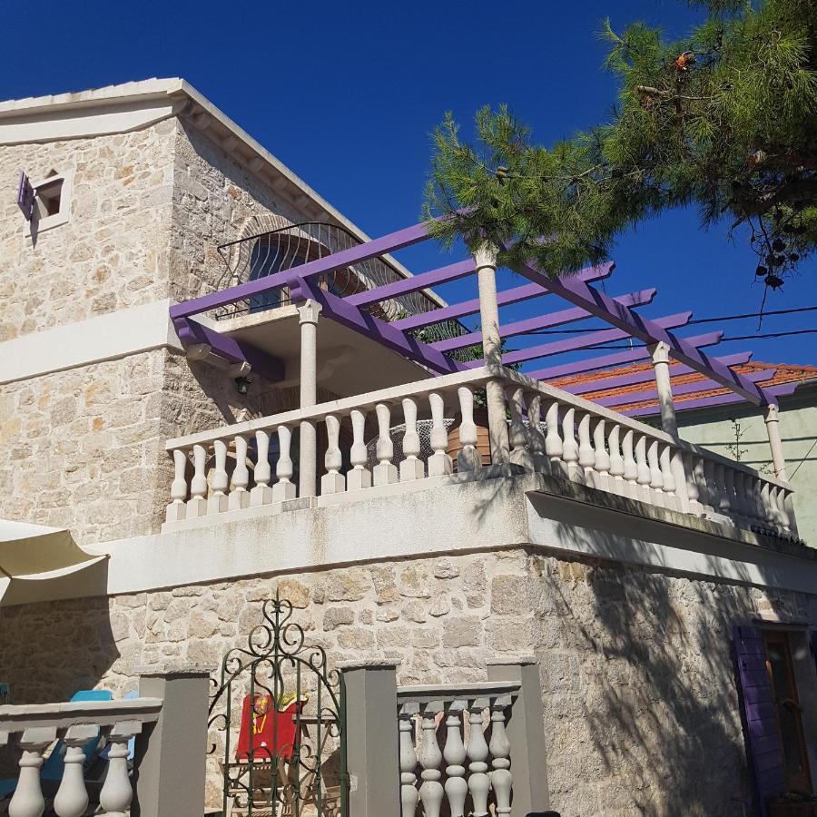 Apartament Jardin Kapetanova Kuca Veli Iž Zewnętrze zdjęcie