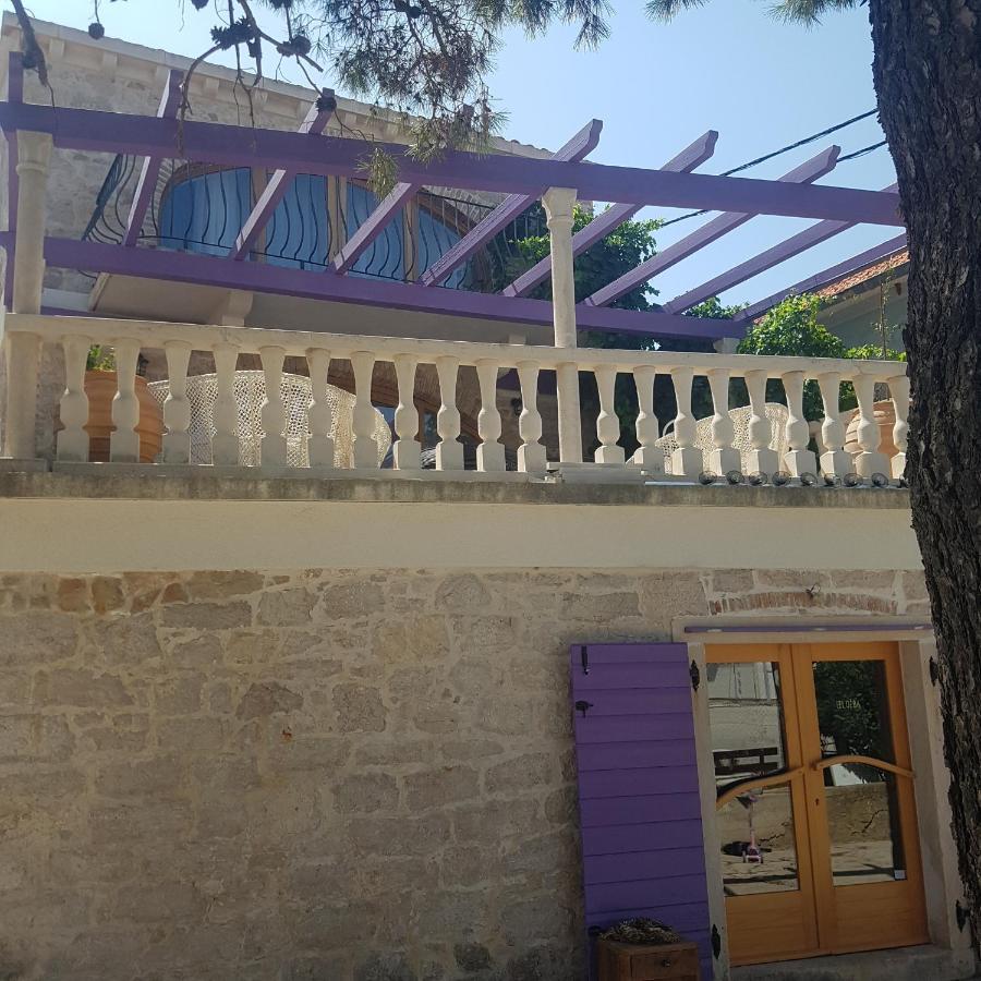Apartament Jardin Kapetanova Kuca Veli Iž Zewnętrze zdjęcie