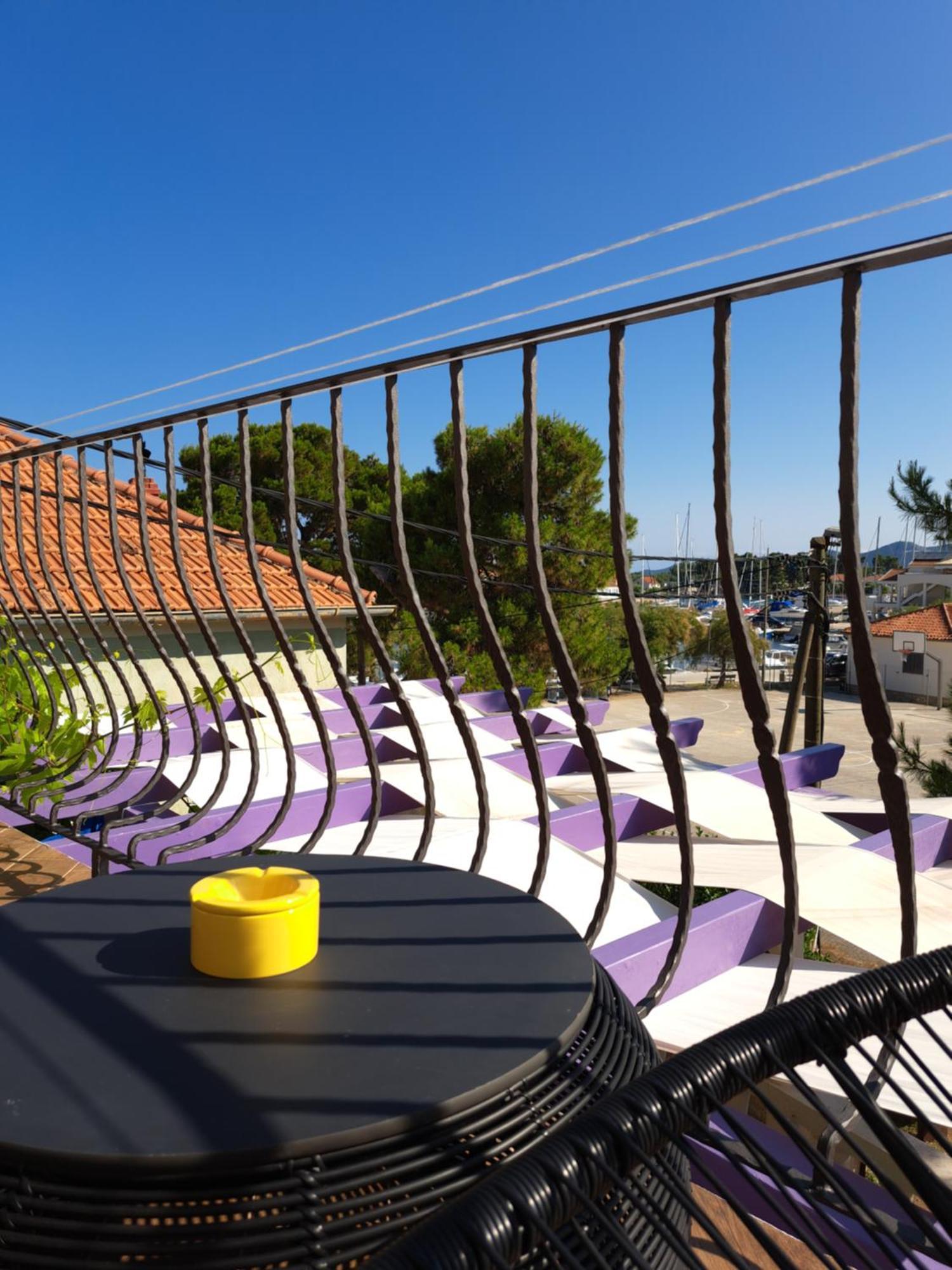 Apartament Jardin Kapetanova Kuca Veli Iž Zewnętrze zdjęcie