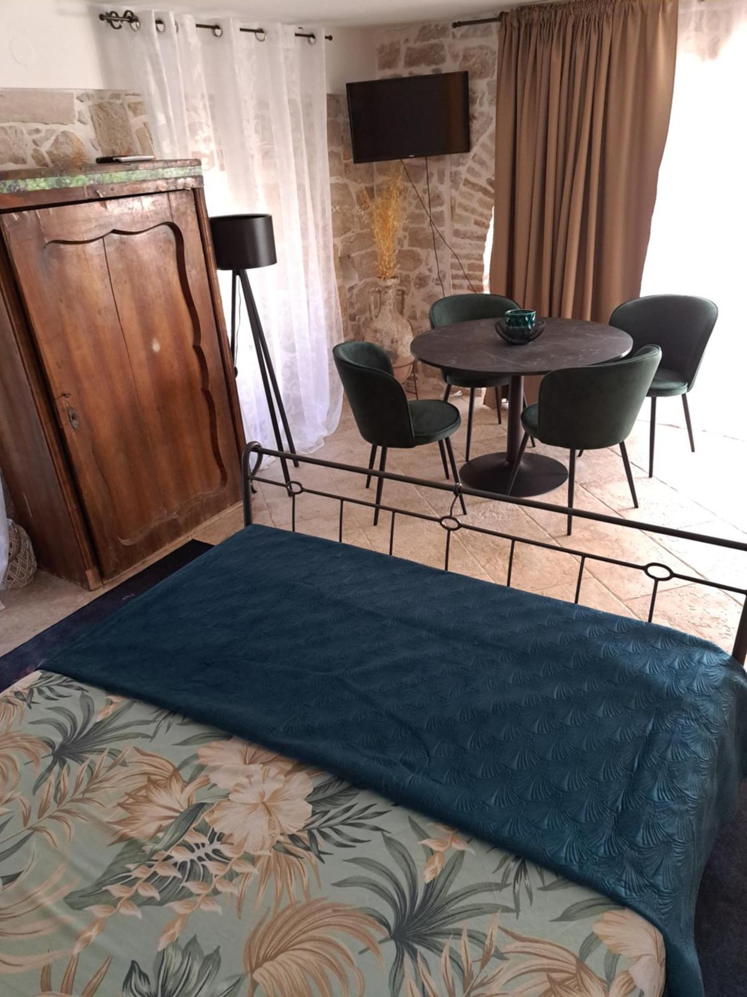 Apartament Jardin Kapetanova Kuca Veli Iž Zewnętrze zdjęcie